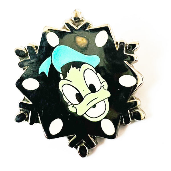 Disney Resort Hidden Mickey Collection Snowflake pins shops (12) Authentic VHTF