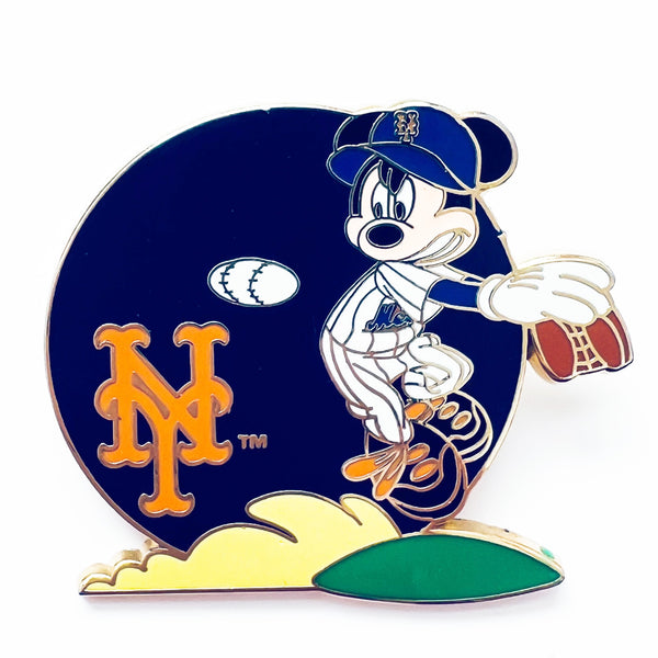 Disney Mickey Mouse Pin - Baseball Player - New York Yankees