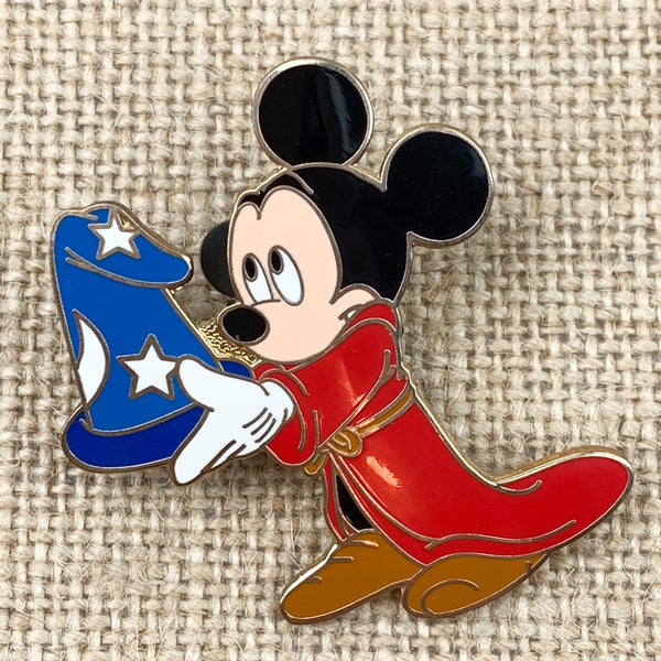 Disney Mickey Mouse Baseball Player St. Louis Cardinals Pin – The Stand  Alone