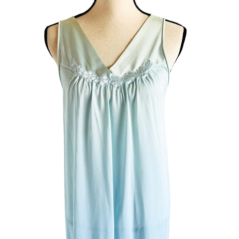 Vintage Vanity Fair V Neck Satin Sleeveless Short Nightgown