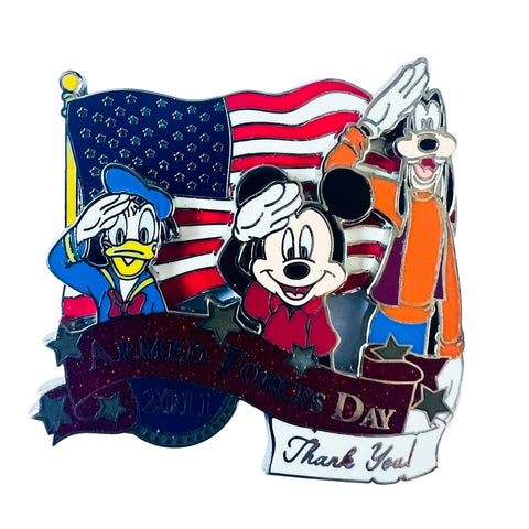 Disney Armed Forces Day 2011 Donald Mickey Goofy Patriotic Pin