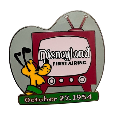 Disney Countdown To The Millennium Pluto Watching TV #67 Disneyland Pin