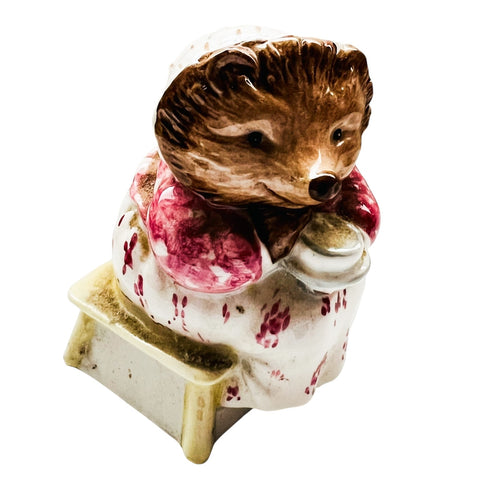 Beatrix Potter Mrs Tiggy Winkle Takes Tea Beswick Royal Albert Figurine