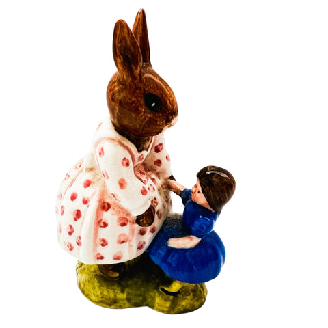 Royal Doulton Dollie Bunnykins Rabbit Playtime Figurine