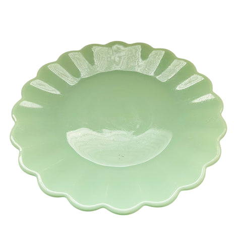 The Pioneer Woman Timeless Beauty Green Jadeite Scalloped Edge Dinner Plate