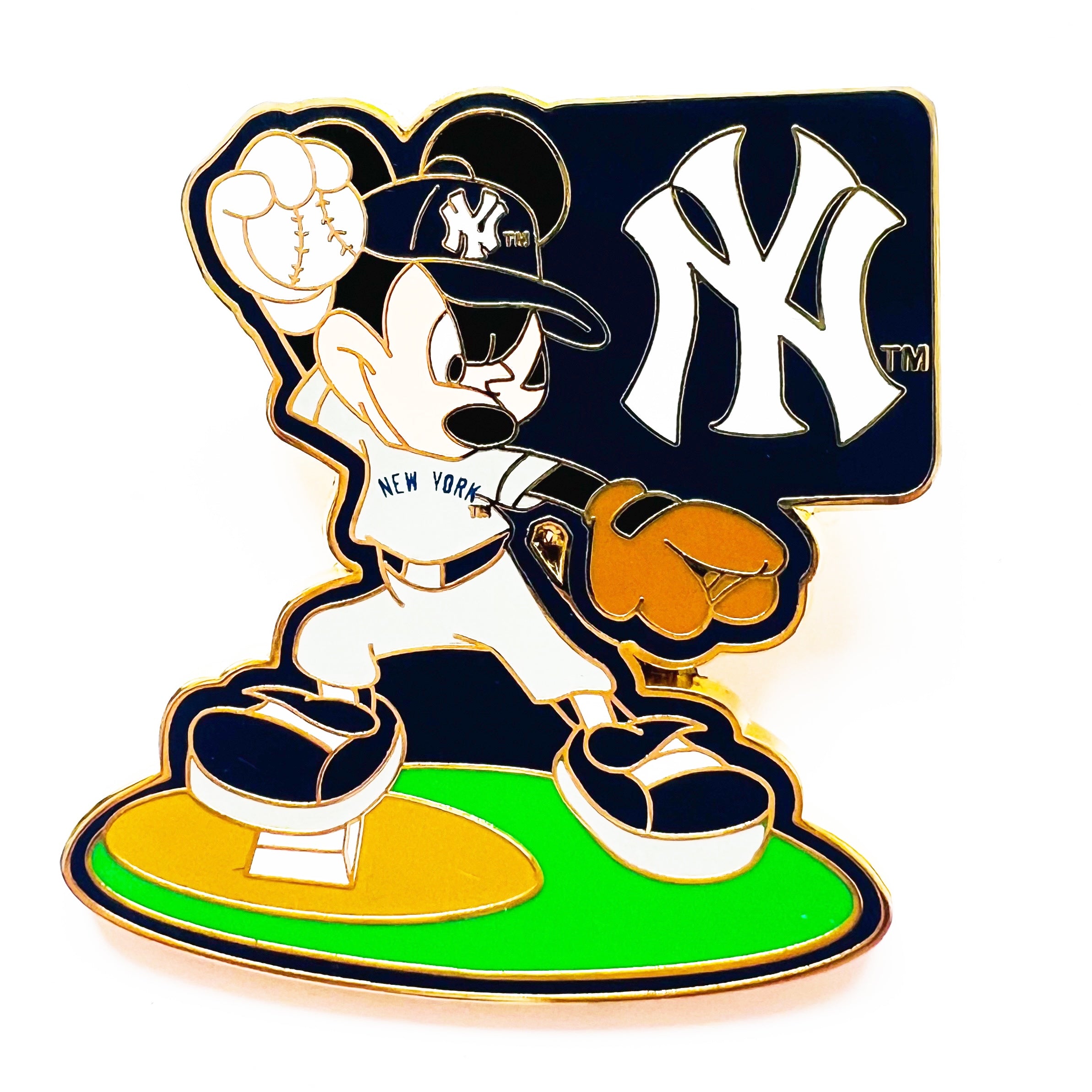 Disney Mickey Mouse Pin - Baseball Player - New York Yankees