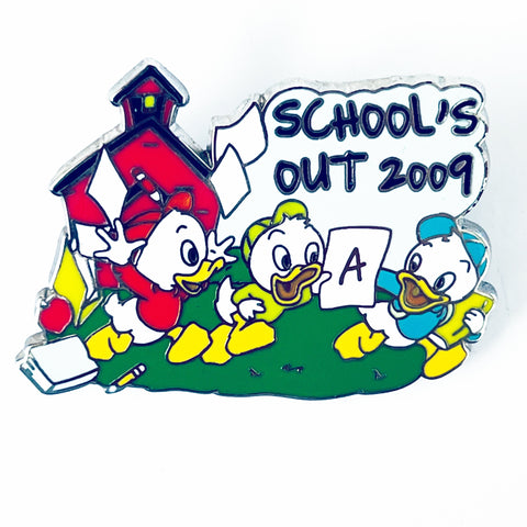 Disney School’s Out 2009 Nephews Huey Dewey Louie Limited Edition 1500 Pin