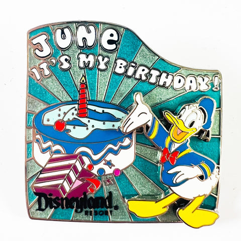 Disney “June It's My Birthday!" Donald Duck Birthday Cake 2008 LE 1000 Pin