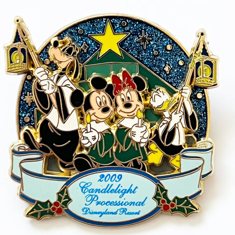 Disney Around The World Candlelight Processional Cast Member Le 1000 Pin