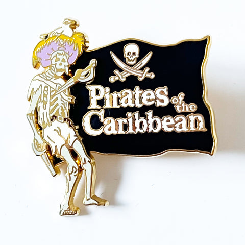 Disney DLR Disneyland Cast Exclusive Pirates Of The Caribbean Skeleton LE Pin